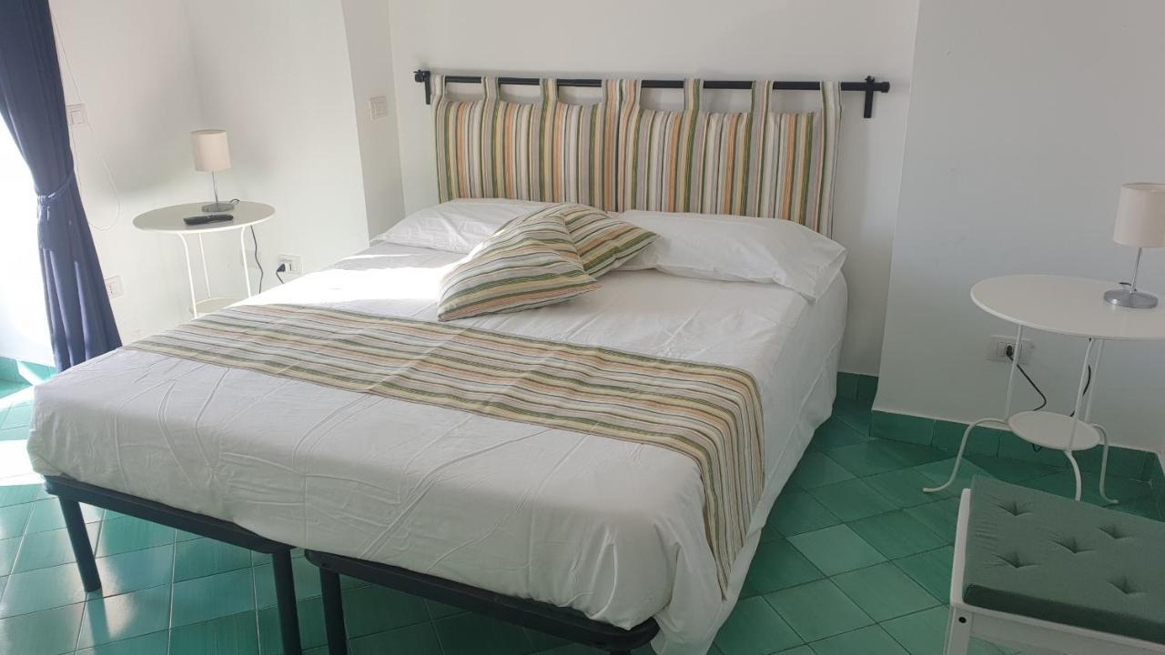 Вілла Casa Gabriella - Amalfi Coast - Free Parking - Full Sea View В'єтрі Екстер'єр фото
