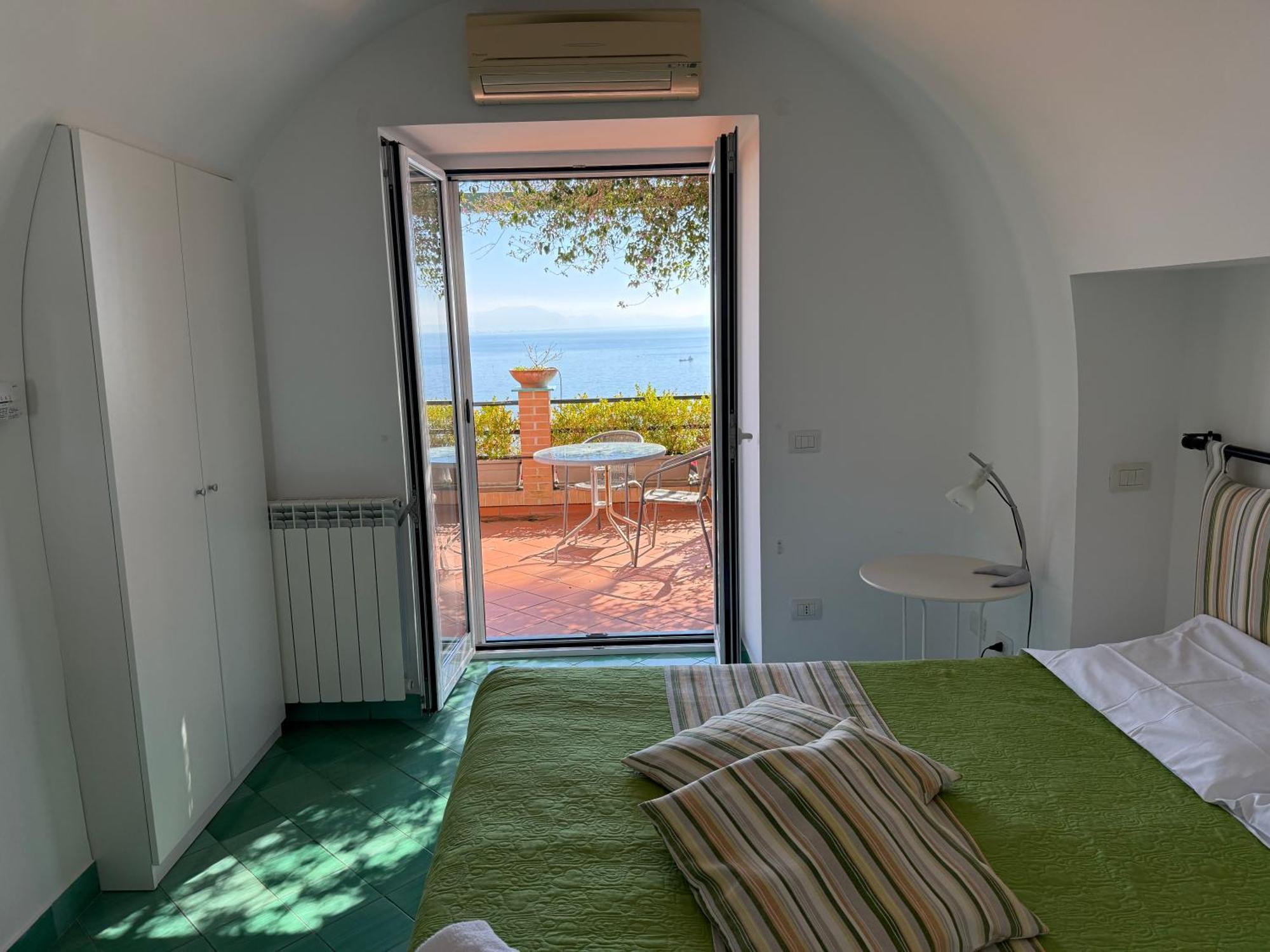 Вілла Casa Gabriella - Amalfi Coast - Free Parking - Full Sea View В'єтрі Екстер'єр фото