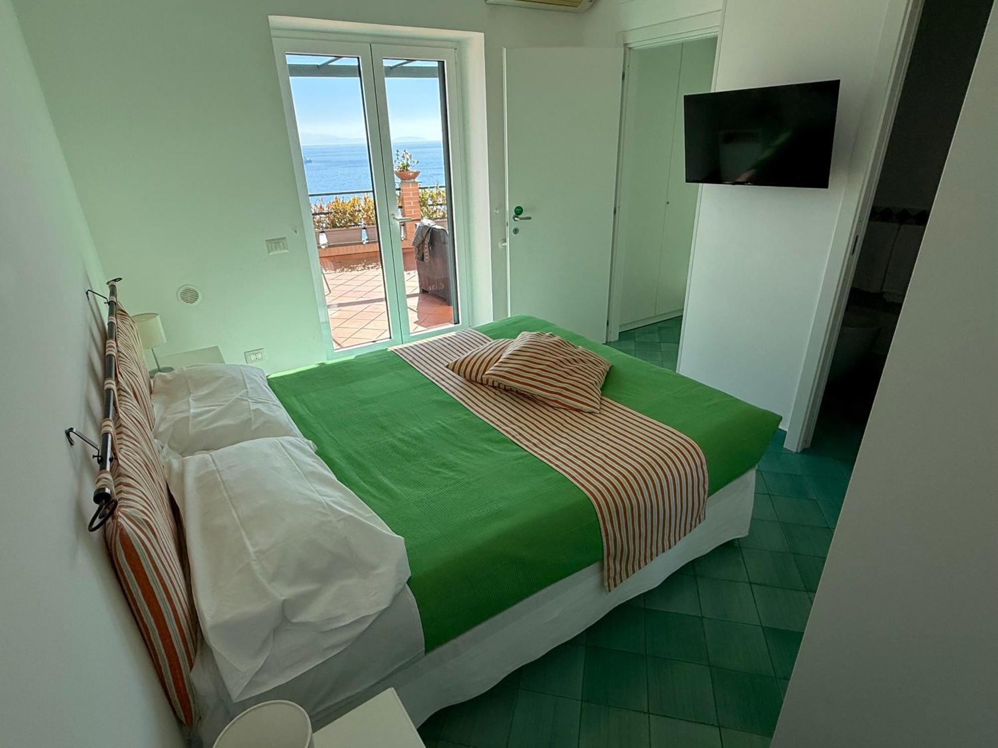 Вілла Casa Gabriella - Amalfi Coast - Free Parking - Full Sea View В'єтрі Екстер'єр фото